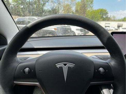 Used 2021 Tesla Model 3 Long Range AWD/4WD image 23