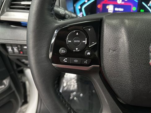 Used 2023 Honda Odyssey Touring image 14