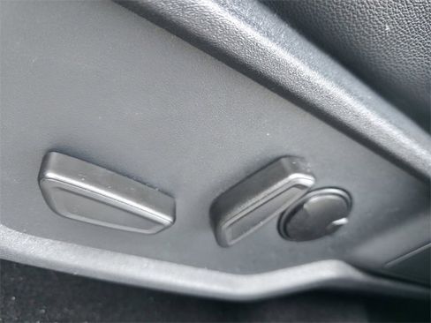 Used 2024 Ford Bronco Wildtrak image 14