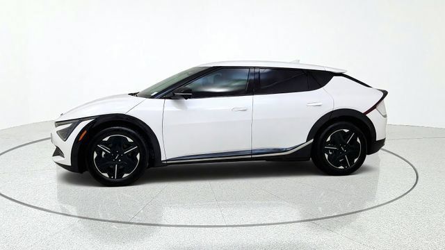 Used 2025 Kia EV6 Wind AWD/4WD image 5