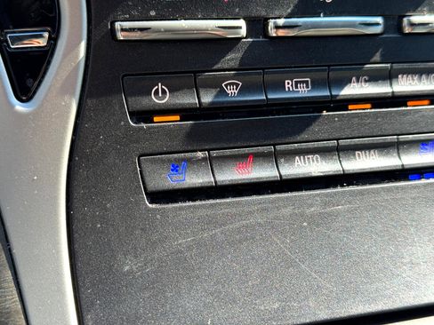 Used 2019 Lincoln Nautilus Reserve w/ Driver Assistance Package image 23