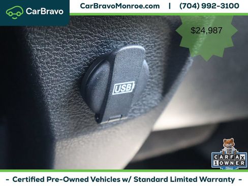 Used 2022 RAM 1500 Tradesman w/ Chrome Appearance Group AWD/4WD image 35
