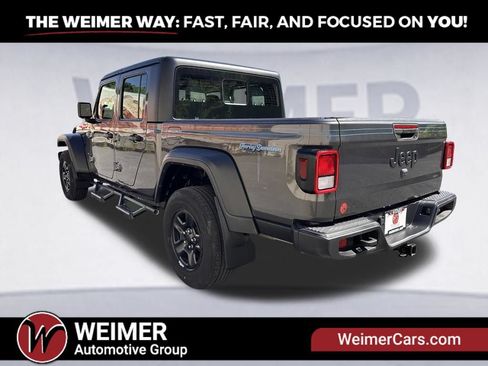 Used 2024 Jeep Gladiator Sport AWD/4WD image 20
