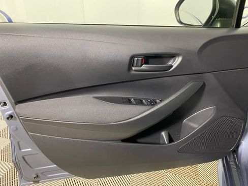 Certified 2022 Toyota Corolla LE FWD image 20