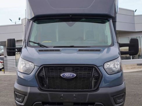 Used 2021 Ford Transit 350 DRW RWD image 10