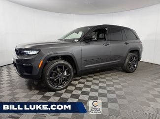 Certified 2025 Jeep Grand Cherokee Limited w/ Trailer Tow Package AWD/4WD video 1
