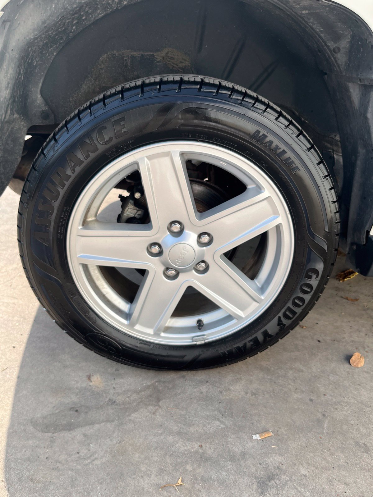 Used 2007 Jeep Compass Sport w/ PWR Equipment Group FWD image 24