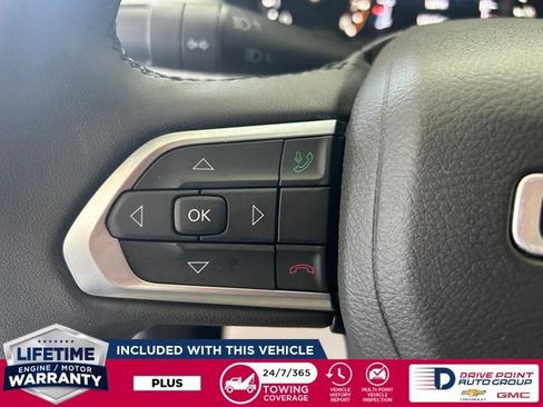 Used 2024 Jeep Compass Latitude AWD/4WD image 17