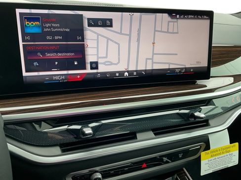Used 2026 BMW X7 xDrive40i w/ Executive Package AWD/4WD image 16