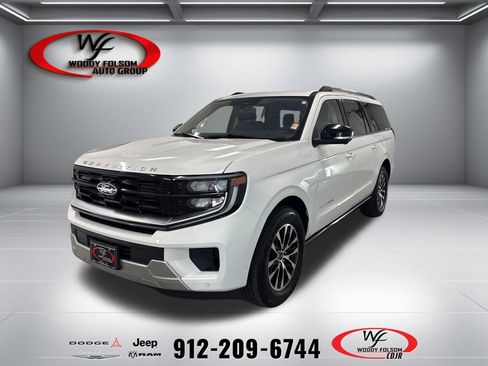 Used 2025 Ford Expedition Max Platinum AWD/4WD image 1