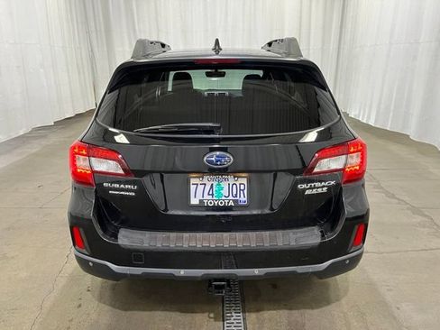 Used 2017 Subaru Outback 2.5i Limited AWD/4WD image 5