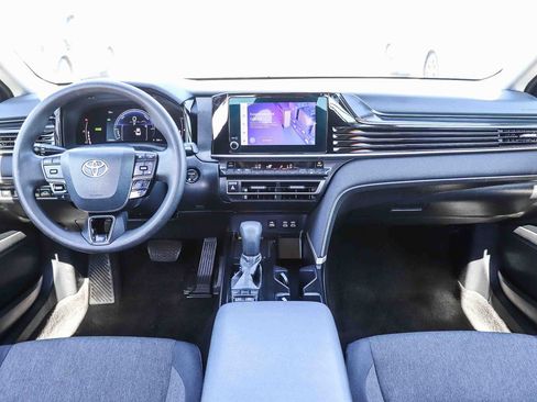 Certified 2025 Toyota Camry LE FWD image 15