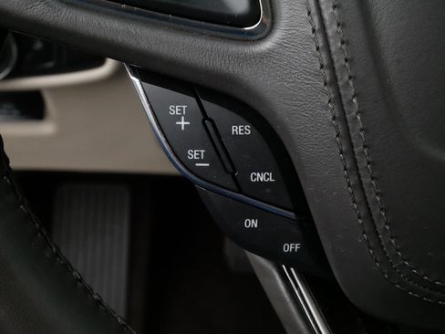 Used 2018 Lincoln MKZ Reserve FWD image 26