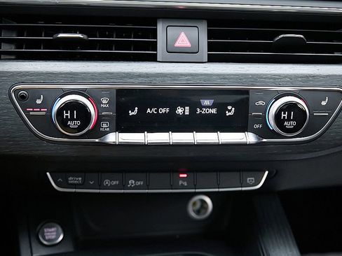 Used 2017 Audi A4 2.0T Premium Plus w/ Premium Plus Package image 35