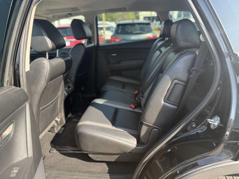 Used 2011 MAZDA CX-9 Touring w/ Moonroof & Bose Audio Pkg image 10