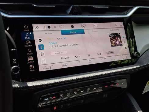 New 2026 Jeep Cherokee Laredo AWD/4WD image 12