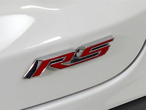 Used 2024 Chevrolet Trax RS w/ Sunroof Package FWD image 26