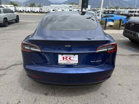 Used 2022 Tesla Model 3 Long Range AWD/4WD image 6