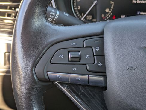 Used 2024 Cadillac XT6 Premium Luxury image 23