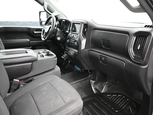 Used 2020 Chevrolet Silverado 2500 W/T w/ WT Convenience Package AWD/4WD image 18