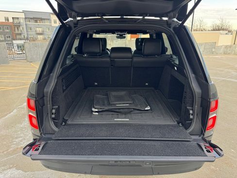 Used 2018 Land Rover Range Rover HSE image 27