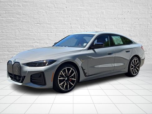 New 2026 BMW i4 xDrive40i w/ M Sport Package AWD/4WD image 2