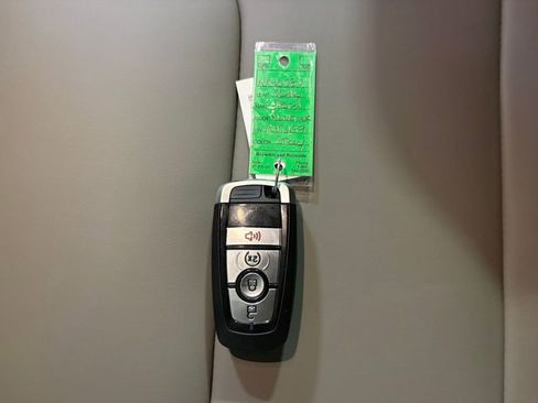 New 2026 Ford Maverick Lariat w/ 4K Tow Package image 9