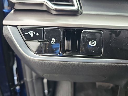 New 2025 Kia Sportage EX FWD image 26