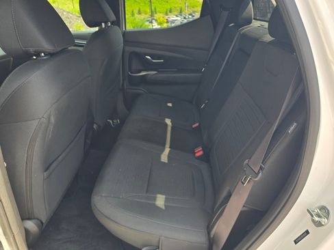 Certified 2024 Hyundai Santa Cruz SE FWD image 12