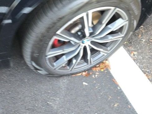 Certified 2023 BMW X5 xDrive40i w/ M Sport Package image 8