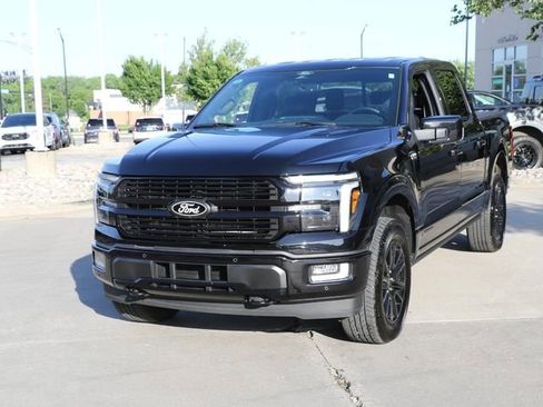 Used 2025 Ford F150 Platinum AWD/4WD image 3