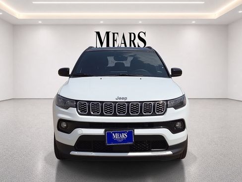 Used 2025 Jeep Compass Limited AWD/4WD image 8