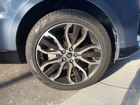 Used 2019 Land Rover Range Rover Sport HSE image 12