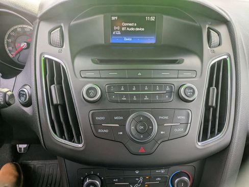 Used 2017 Ford Focus ST image 16