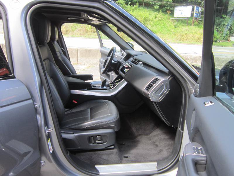 Used 2020 Land Rover Range Rover Sport HSE AWD/4WD image 12