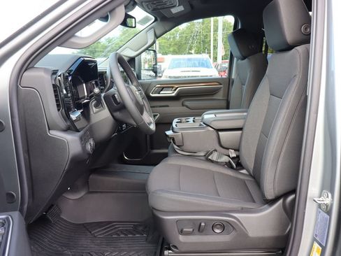 New 2026 Chevrolet Silverado 2500 LT w/ All Star Edition AWD/4WD image 5