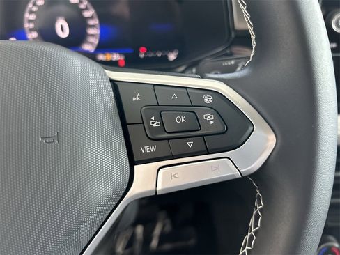 New 2026 Volkswagen Taos S image 21