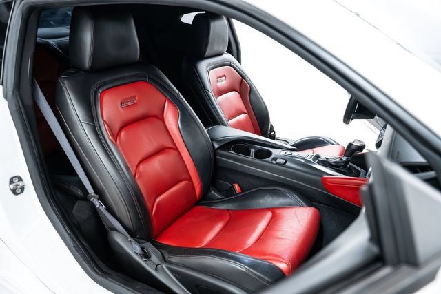 Used 2016 Chevrolet Camaro SS RWD image 22