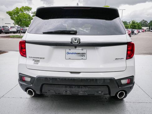 Used 2023 Honda Passport EX-L image 10