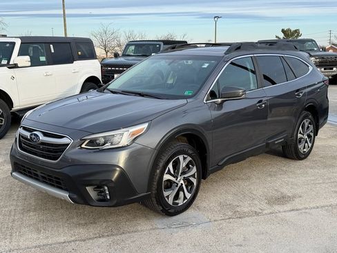 Used 2022 Subaru Outback Limited w/ Popular Package #2 image 12