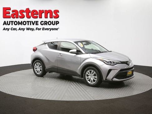 Used 2020 Toyota C-HR LE image 45