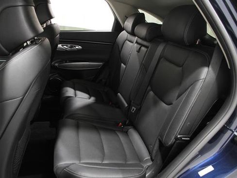 Certified 2022 Genesis GV70 2.5T w/ Select Package AWD/4WD image 19