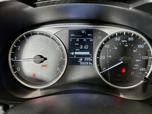 Used 2020 Nissan Versa S FWD image 39