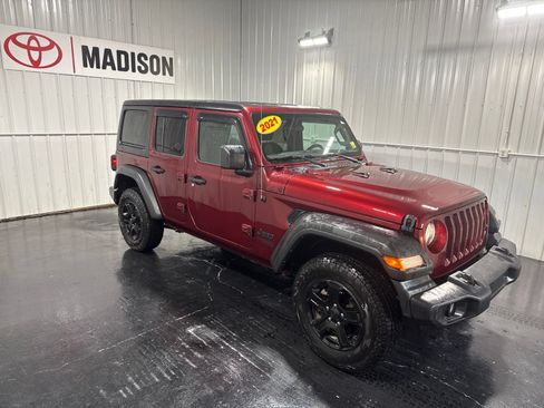 Used 2021 Jeep Wrangler Unlimited Sport AWD/4WD image 4