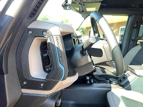 Used 2023 Ford Bronco Wildtrak AWD/4WD image 19