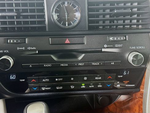 Used 2018 Lexus RX 350L FWD image 23