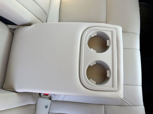 Certified 2025 Subaru Outback Limited image 27