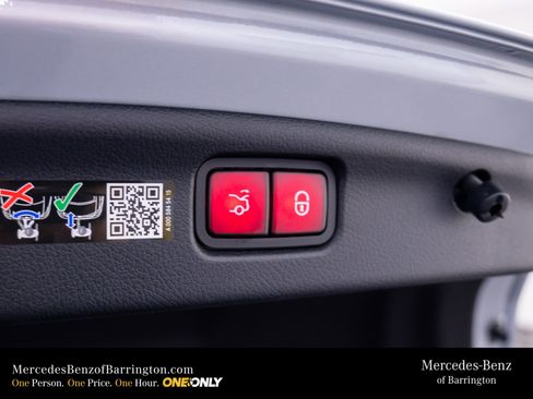New 2026 Mercedes-Benz C 43 AMG 4MATIC Sedan image 34