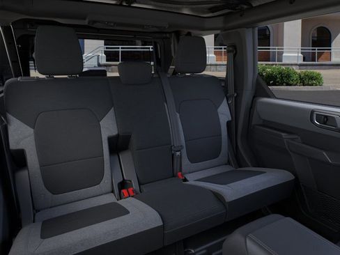 New 2025 Ford Bronco 4-Door AWD/4WD image 11
