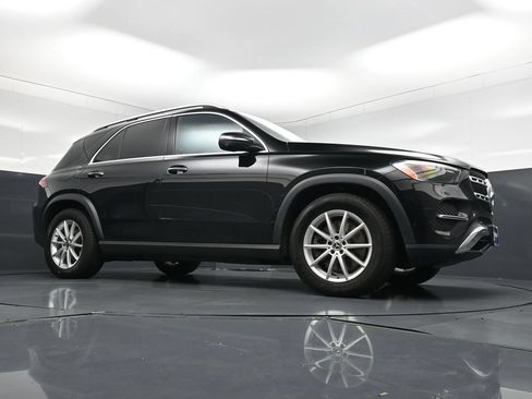 Used 2026 Mercedes-Benz GLE 450e 4MATIC image 30